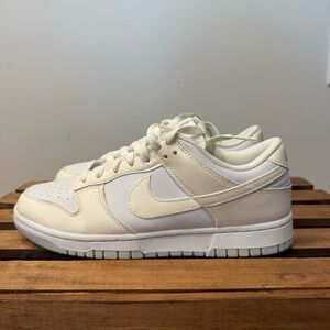 Nike Off-White Low-Top Sneakers